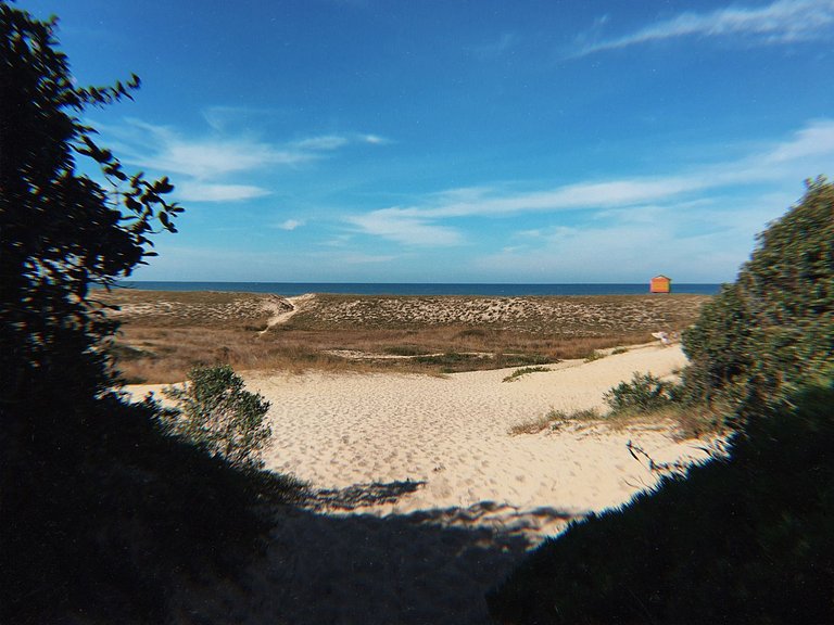 Excelente casa a 500 metros da Praia - Rio Tavares