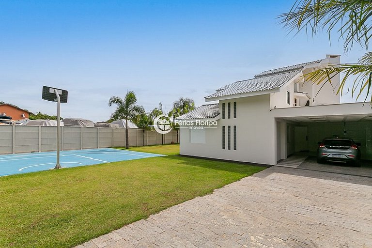 Casa 5 Quartos com Acesso ao Canal — Barra da Lagoa