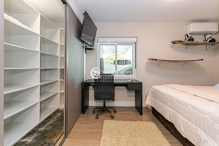 Casa 5 Quartos com Acesso ao Canal — Barra da Lagoa