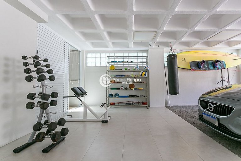 Casa 5 Quartos com Acesso ao Canal — Barra da Lagoa
