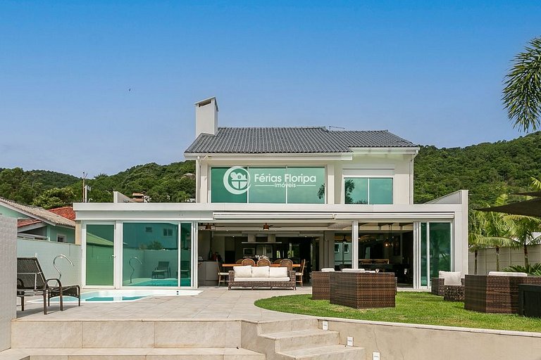 Casa 5 Quartos com Acesso ao Canal — Barra da Lagoa