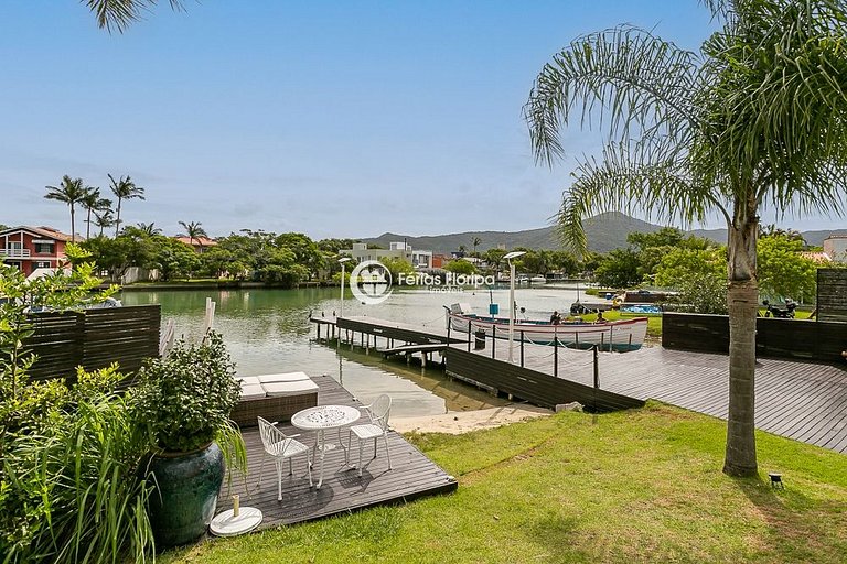 Casa 5 Quartos com Acesso ao Canal — Barra da Lagoa