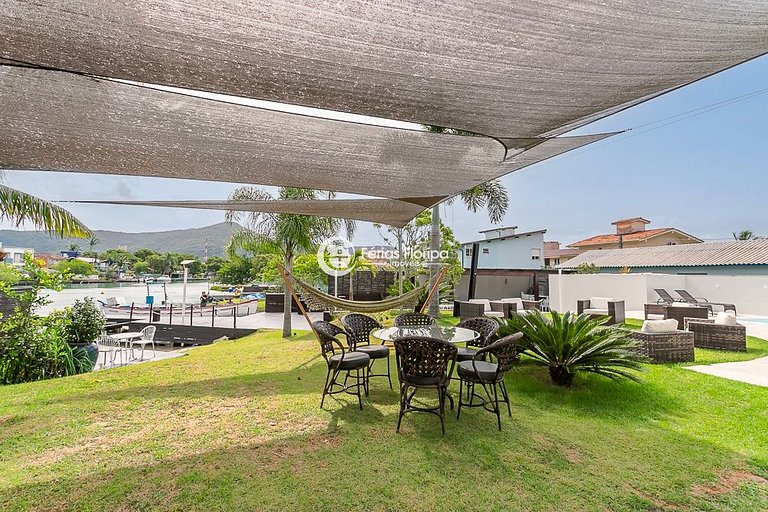 Casa 5 Quartos com Acesso ao Canal — Barra da Lagoa