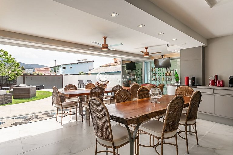 Casa 5 Quartos com Acesso ao Canal — Barra da Lagoa