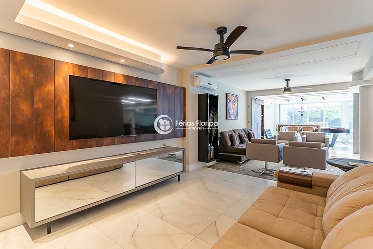 Casa 5 Quartos com Acesso ao Canal — Barra da Lagoa