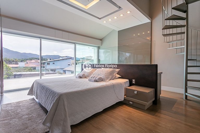 Casa 5 Quartos com Acesso ao Canal — Barra da Lagoa