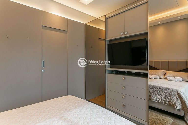 Casa 5 Quartos com Acesso ao Canal — Barra da Lagoa