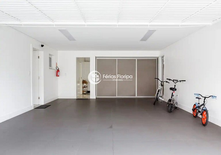 Conforto e Luxo nesta Belíssima Casa em Condomínio Fechado