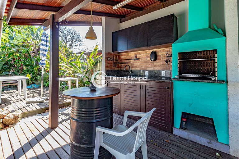 Excelente casa a 500 metros da Praia - Rio Tavares