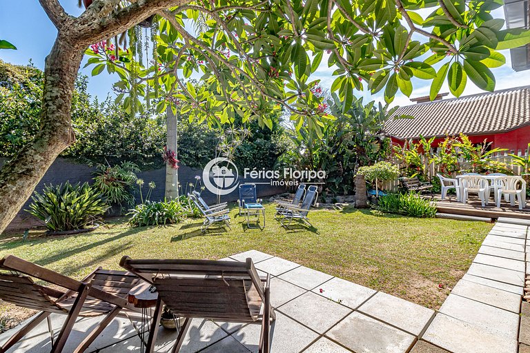 Excelente casa a 500 metros da Praia - Rio Tavares