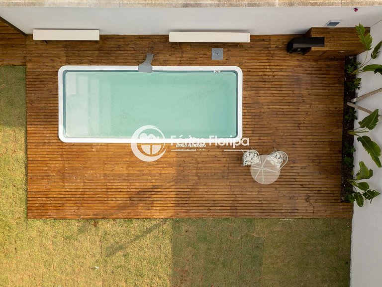Casa com Piscina apenas à 5 minutos da Praia