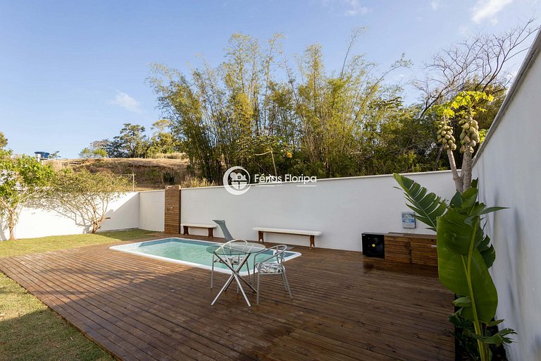 Casa com Piscina apenas à 5 minutos da Praia