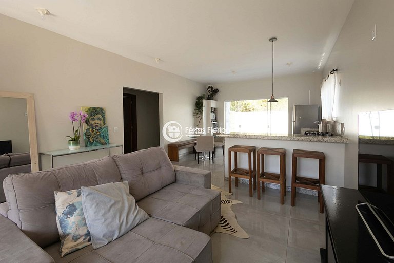Casa com Piscina apenas à 5 minutos da Praia