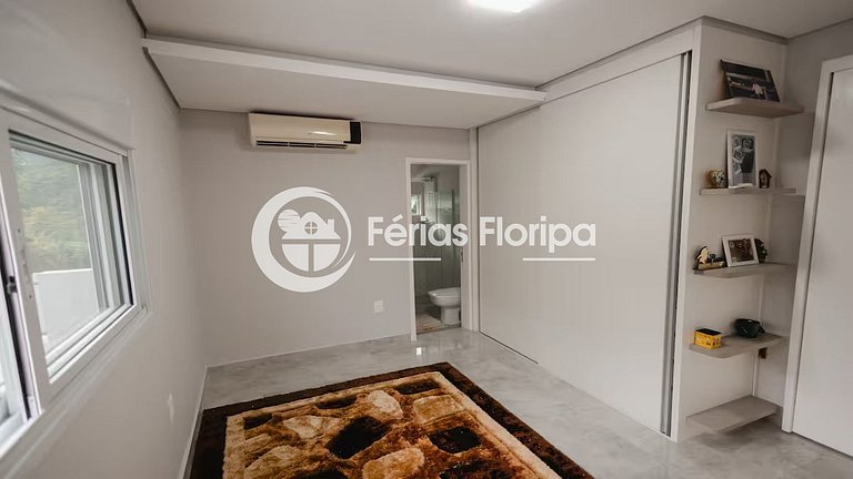 Casa ampla perto da Praia do Novo Campeche