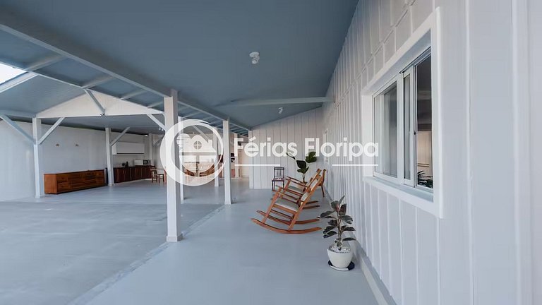 Casa ampla perto da Praia do Novo Campeche