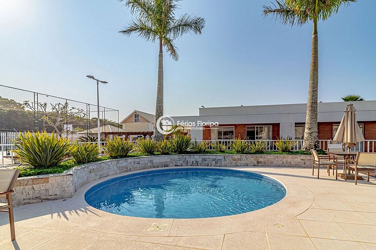 Casa 3 Quartos em Condomínio a 400m da Praia