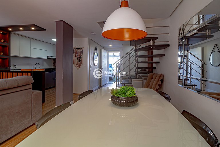 Casa 3 Quartos em Condomínio a 400m da Praia