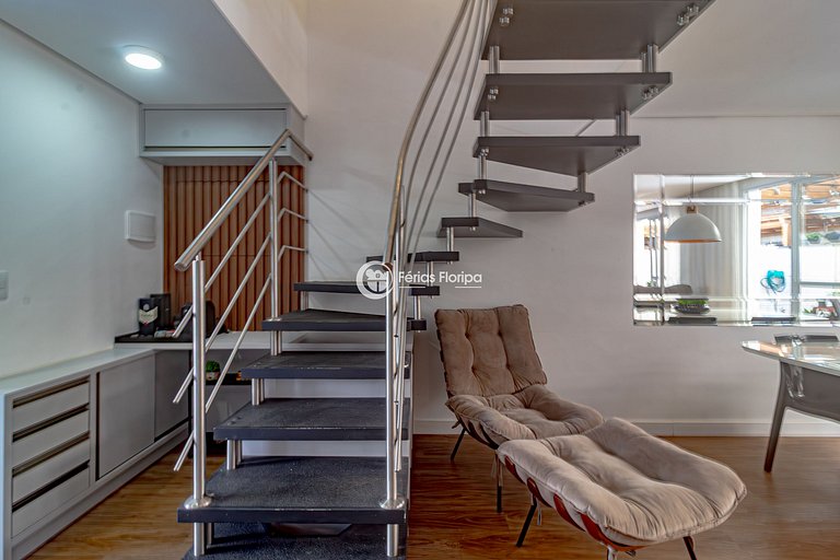 Casa 3 Quartos em Condomínio a 400m da Praia