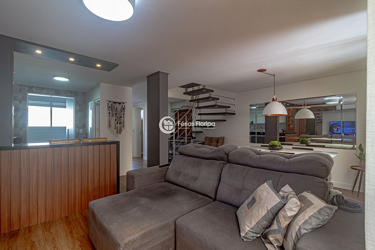 Casa 3 Quartos em Condomínio a 400m da Praia