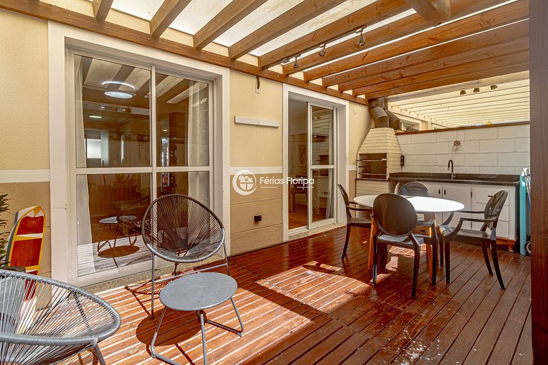 Casa 3 Quartos em Condomínio a 400m da Praia