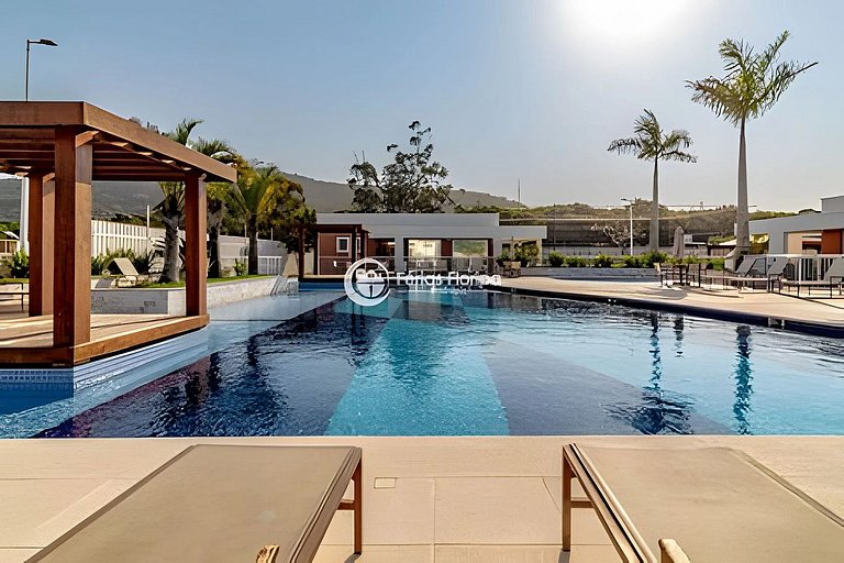 Casa 3 Quartos em Condomínio a 400m da Praia