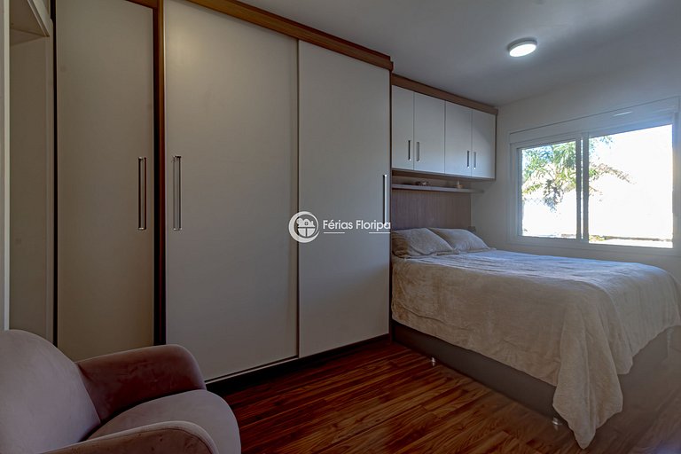 Casa 3 Quartos em Condomínio a 400m da Praia