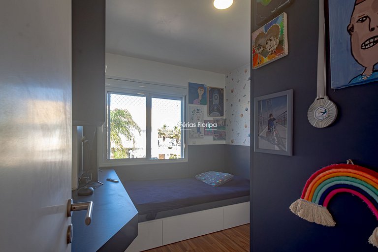 Casa 3 Quartos em Condomínio a 400m da Praia