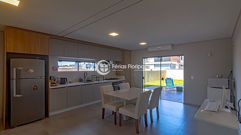 Casa nova perto da praia no Campeche