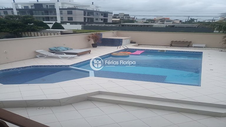 Casa com Piscina | 3 Quartos no Campeche