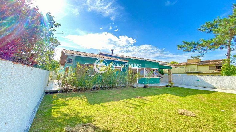 Casa com Piscina a Passos da Praia Morro das Pedras