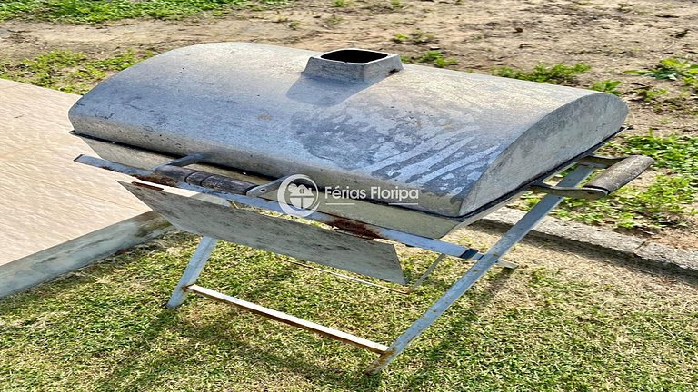 Casa com Piscina a Passos da Praia Morro das Pedras