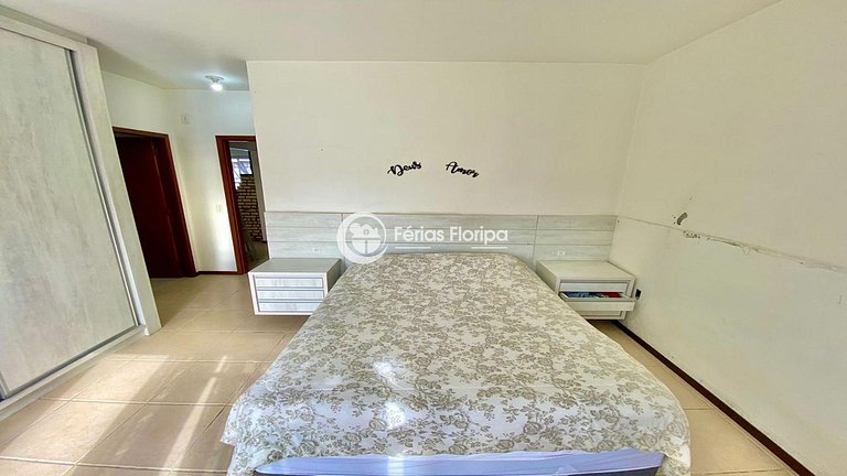 Casa com Piscina a Passos da Praia Morro das Pedras