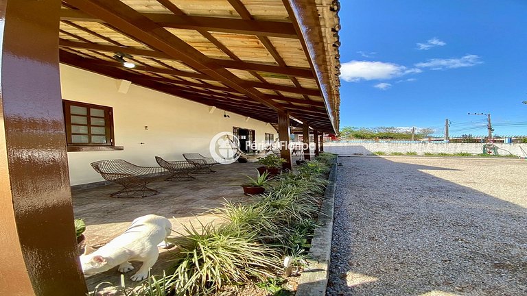 Casa Ampla com Piscina perto da Praia Morro das Pedras