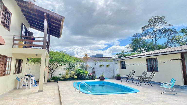 Casa Ampla com Piscina perto da Praia Morro das Pedras