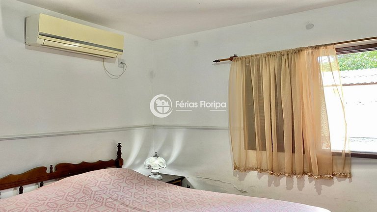 Casa Ampla com Piscina perto da Praia Morro das Pedras