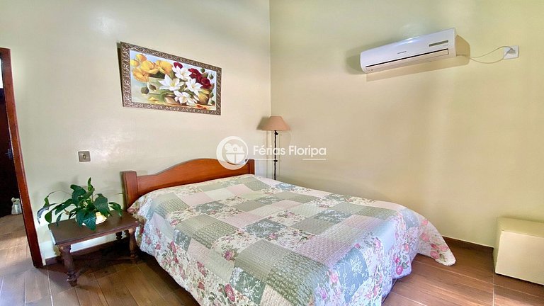 Casa Ampla com Piscina perto da Praia Morro das Pedras