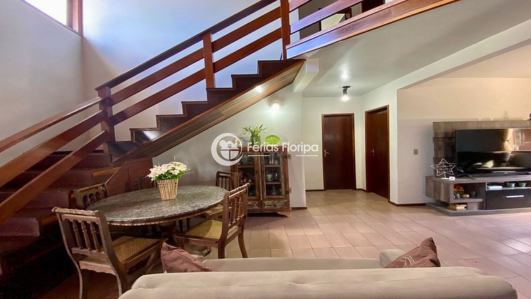 Casa Ampla com Piscina perto da Praia Morro das Pedras