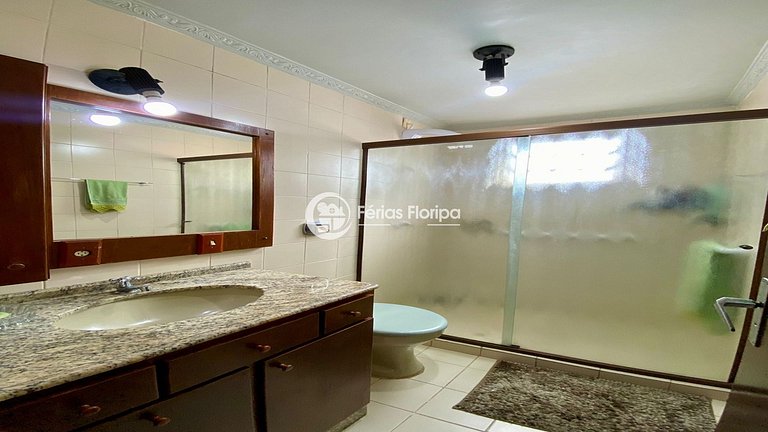 Casa Ampla com Piscina perto da Praia Morro das Pedras