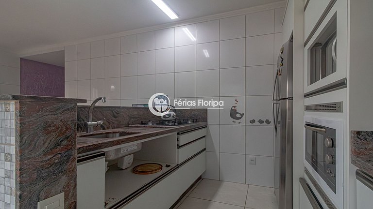 Casa com Piscina e Área Gourmet na Armação